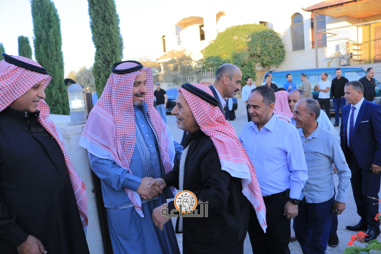 Madar Al-Saa Images 0.1481860433712694