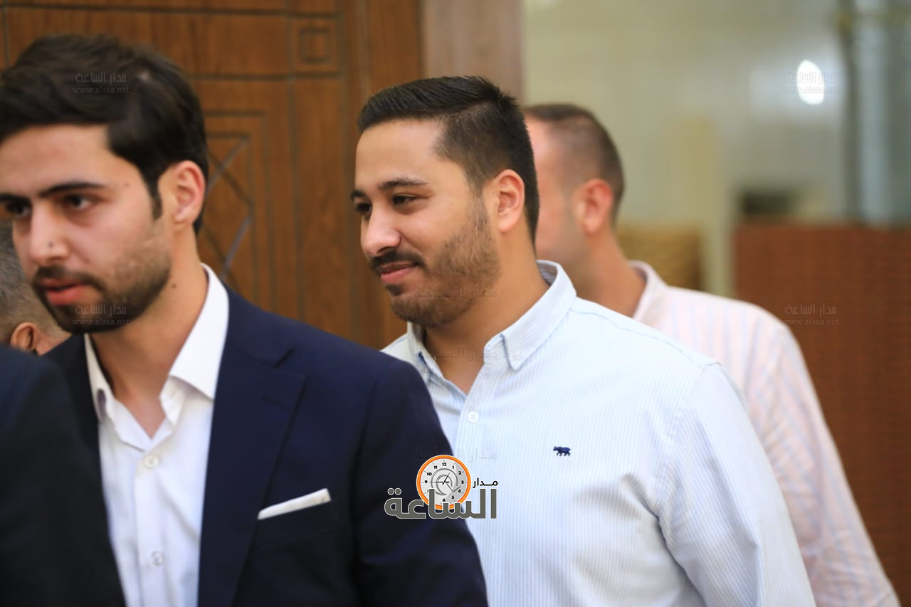 Madar Al-Saa Images 0.108649568563845