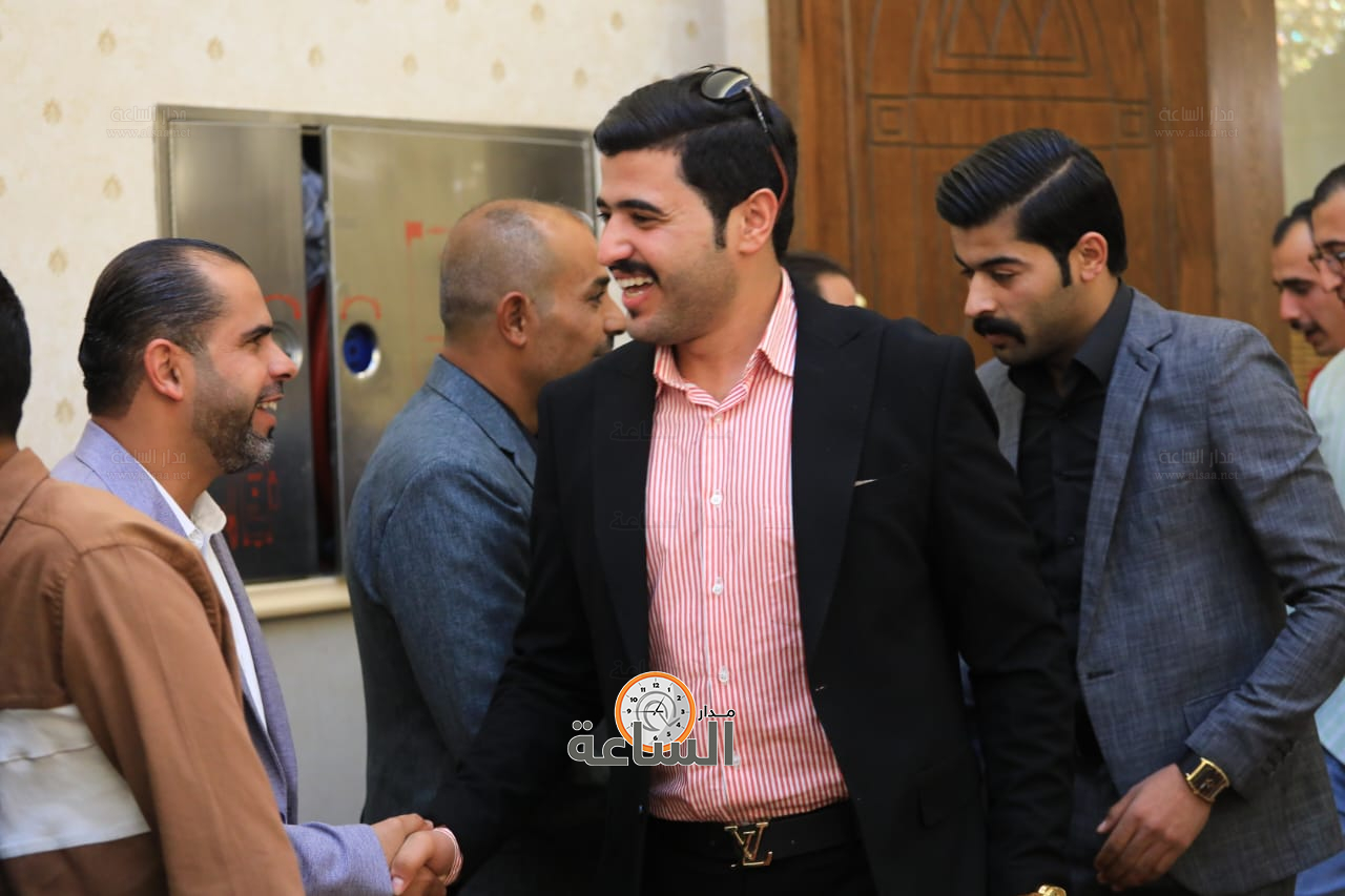 Madar Al-Saa Images 0.39980526662683513