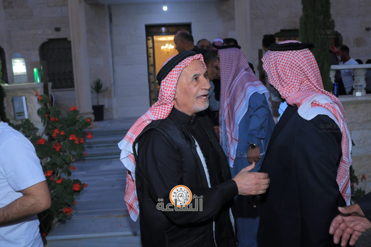 Madar Al-Saa Images 0.34279966474765067