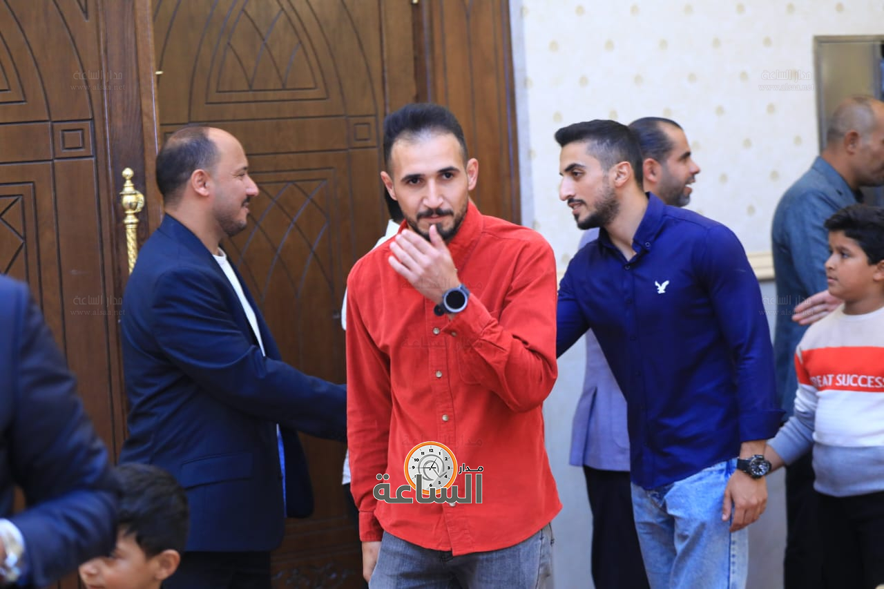 Madar Al-Saa Images 0.6981427189509842