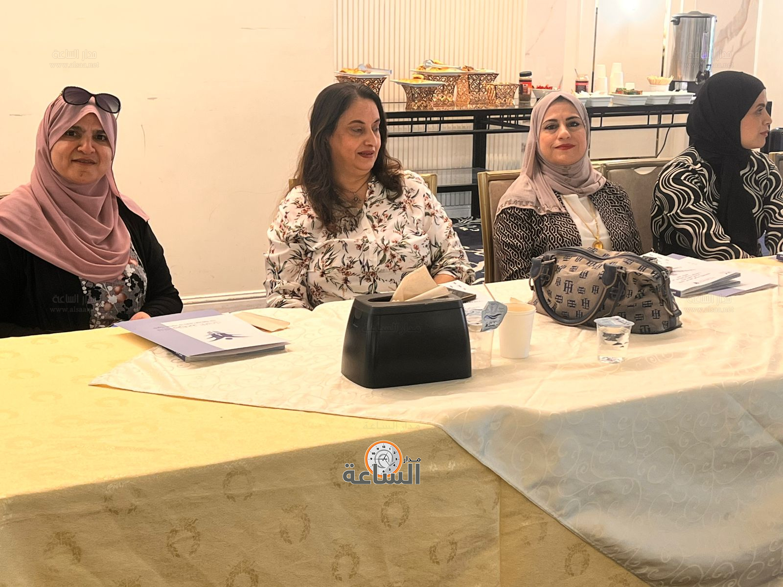 Madar Al-Saa Images 0.004556110351332854