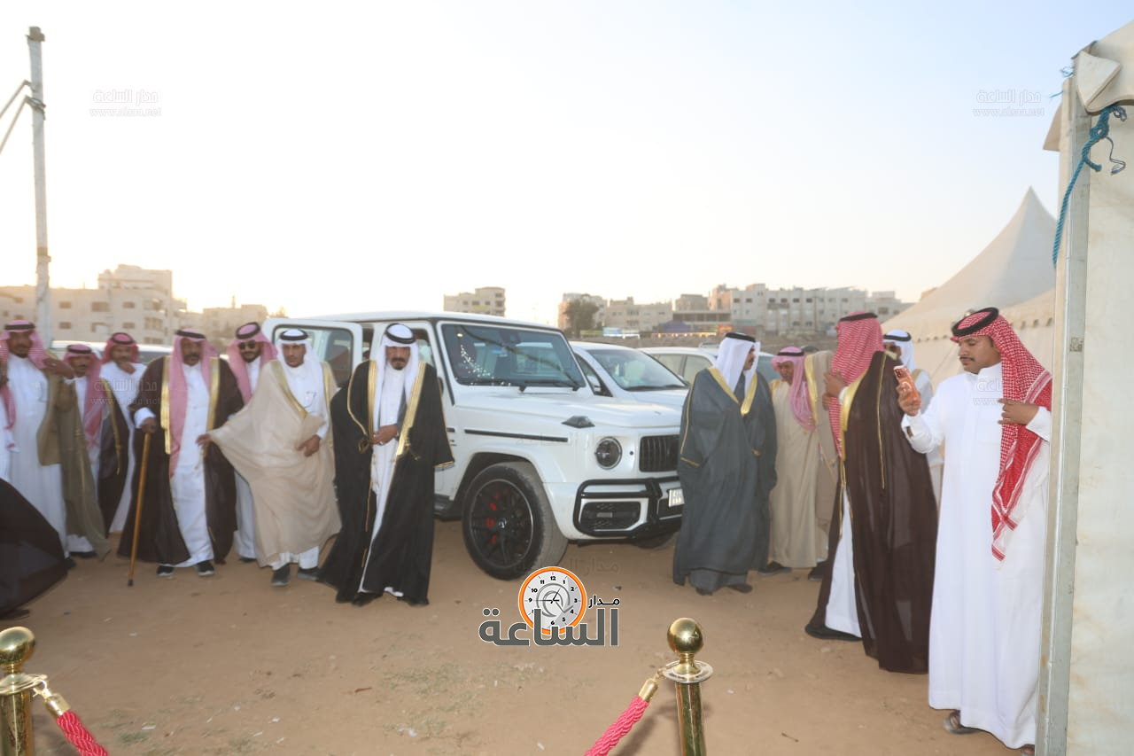 Madar Al-Saa Images 0.7906174595915961