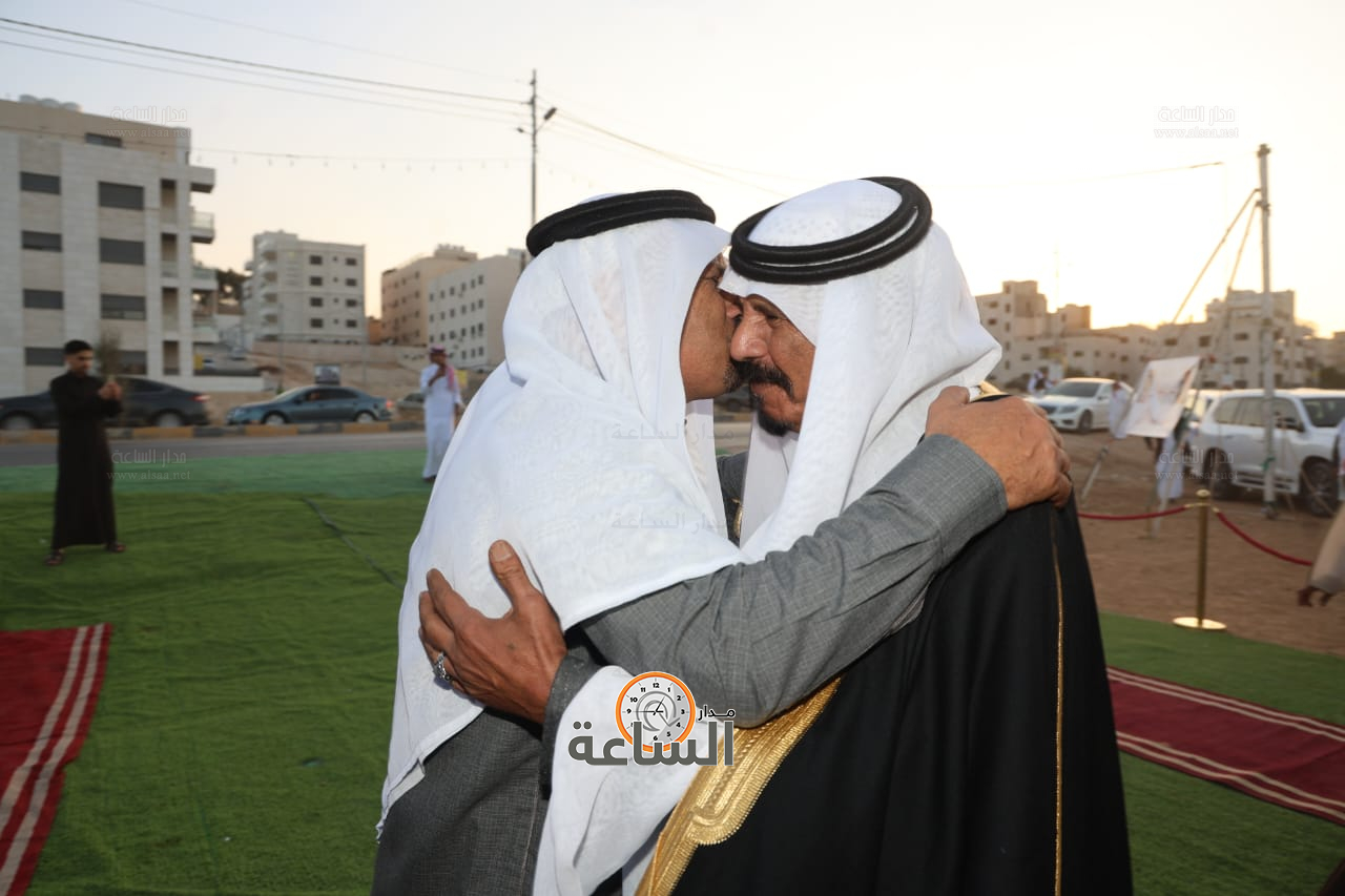 Madar Al-Saa Images 0.3420523176092155