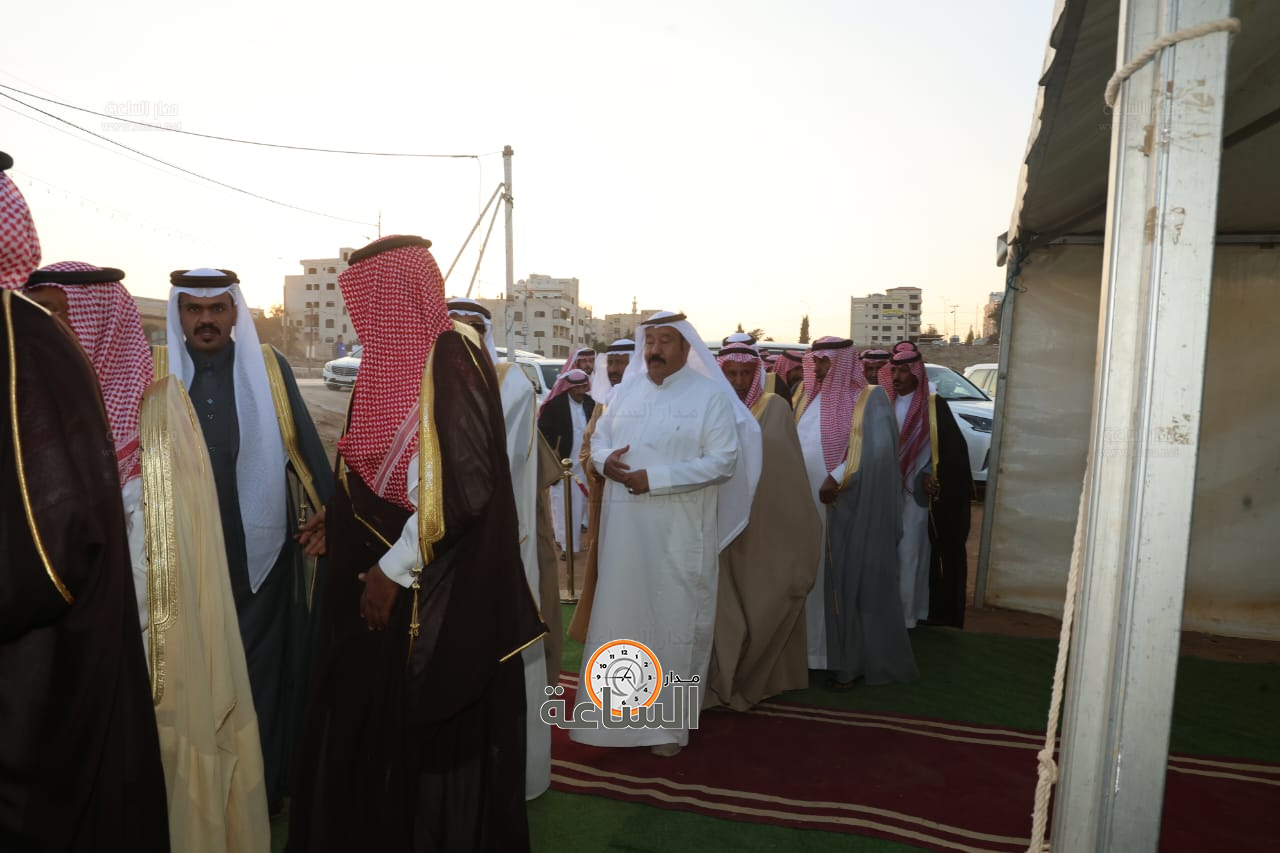 Madar Al-Saa Images 0.3290542126638837