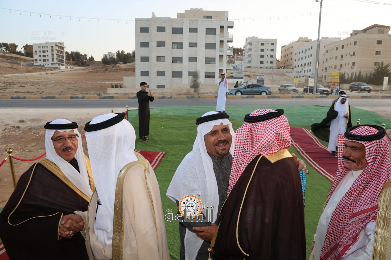 Madar Al-Saa Images 0.958714846828248