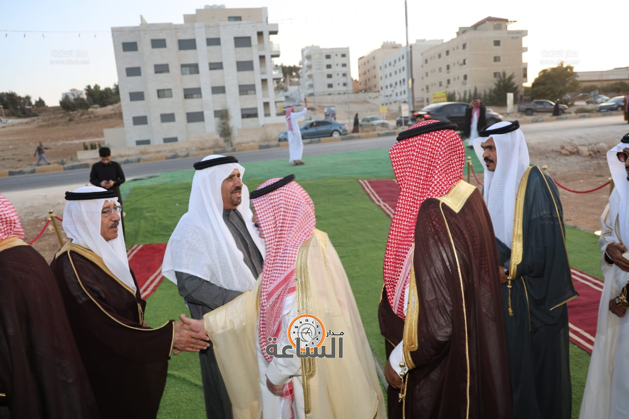 Madar Al-Saa Images 0.26996140232298516