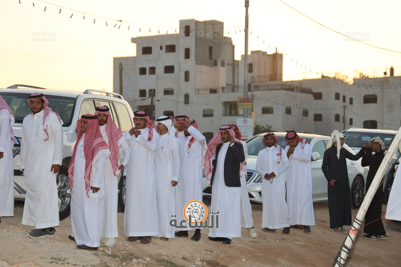 Madar Al-Saa Images 0.5132183303155738