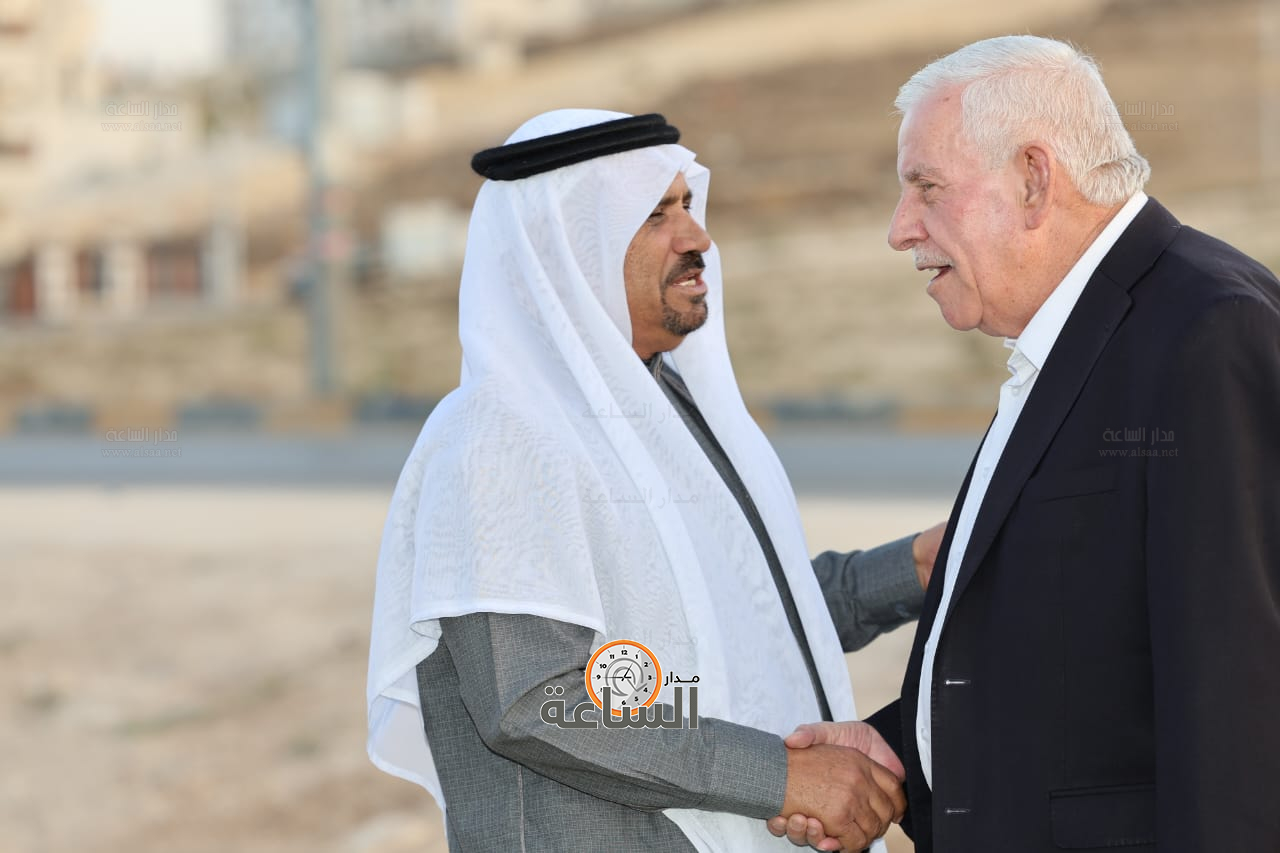 Madar Al-Saa Images 0.7377265384511782