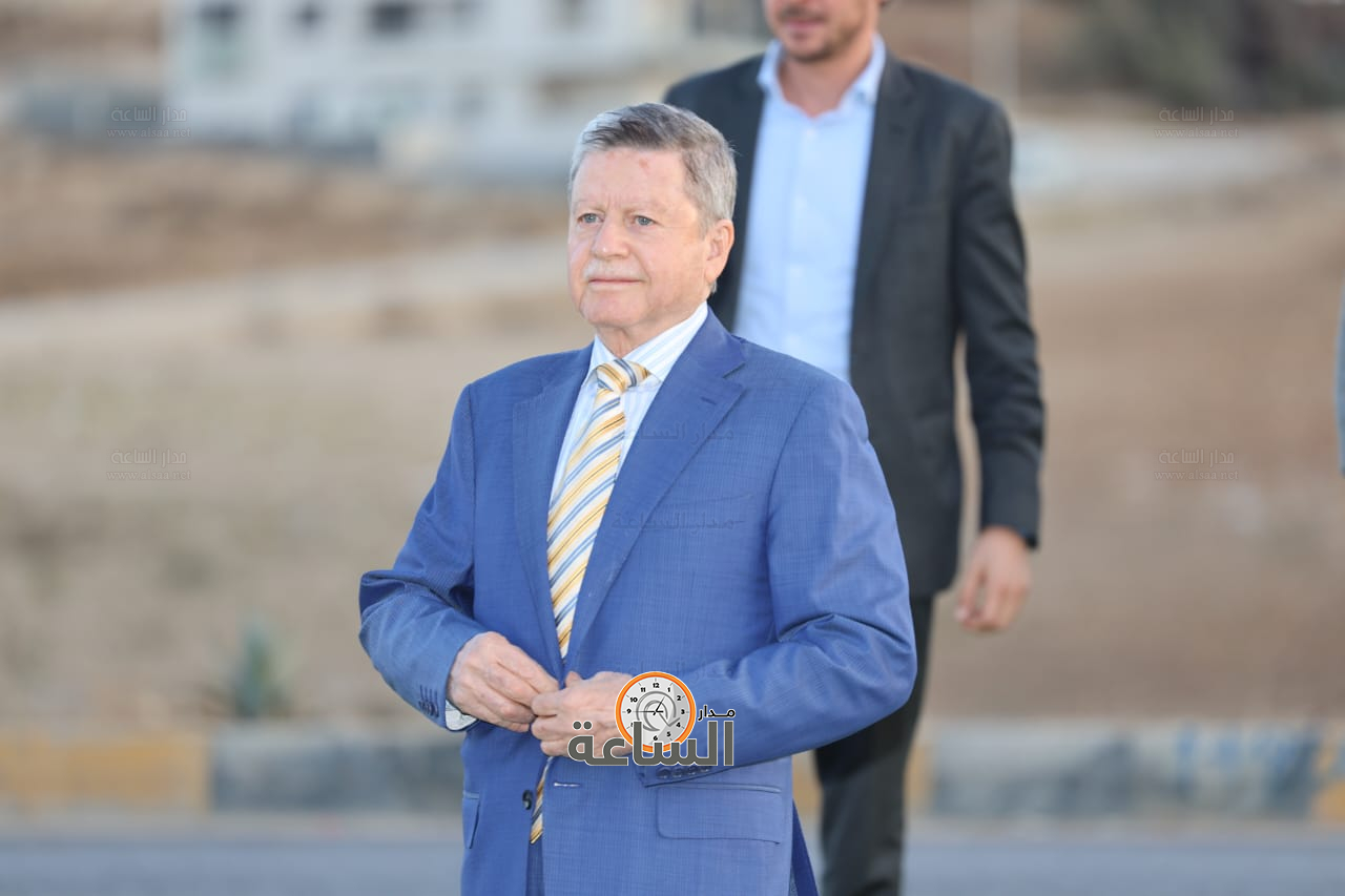 Madar Al-Saa Images 0.366110255457716