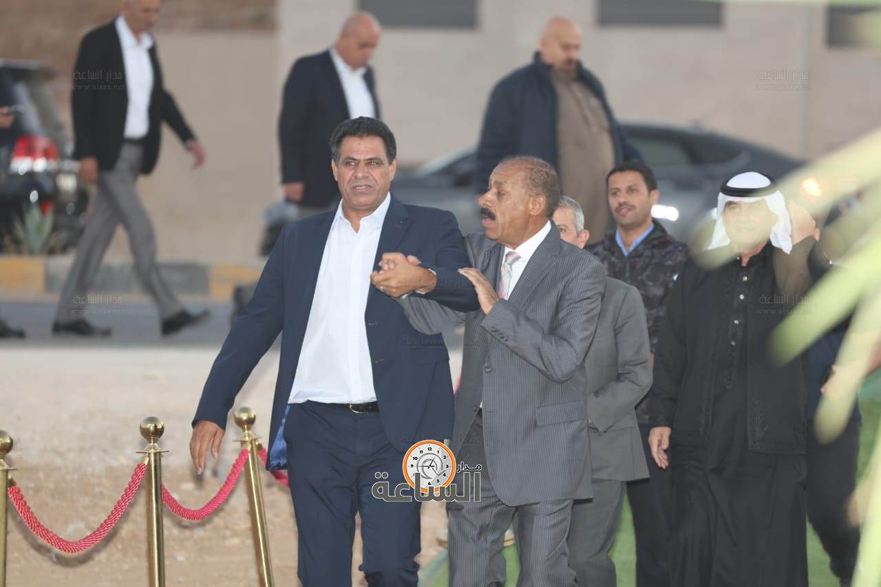 Madar Al-Saa Images 0.46682082890725085