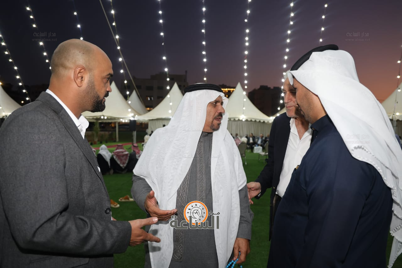 Madar Al-Saa Images 0.068582158933427