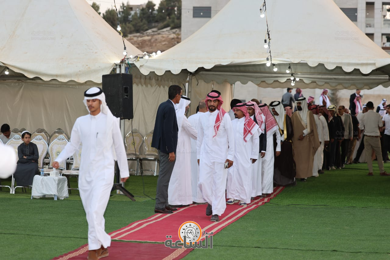 Madar Al-Saa Images 0.07504656951105104