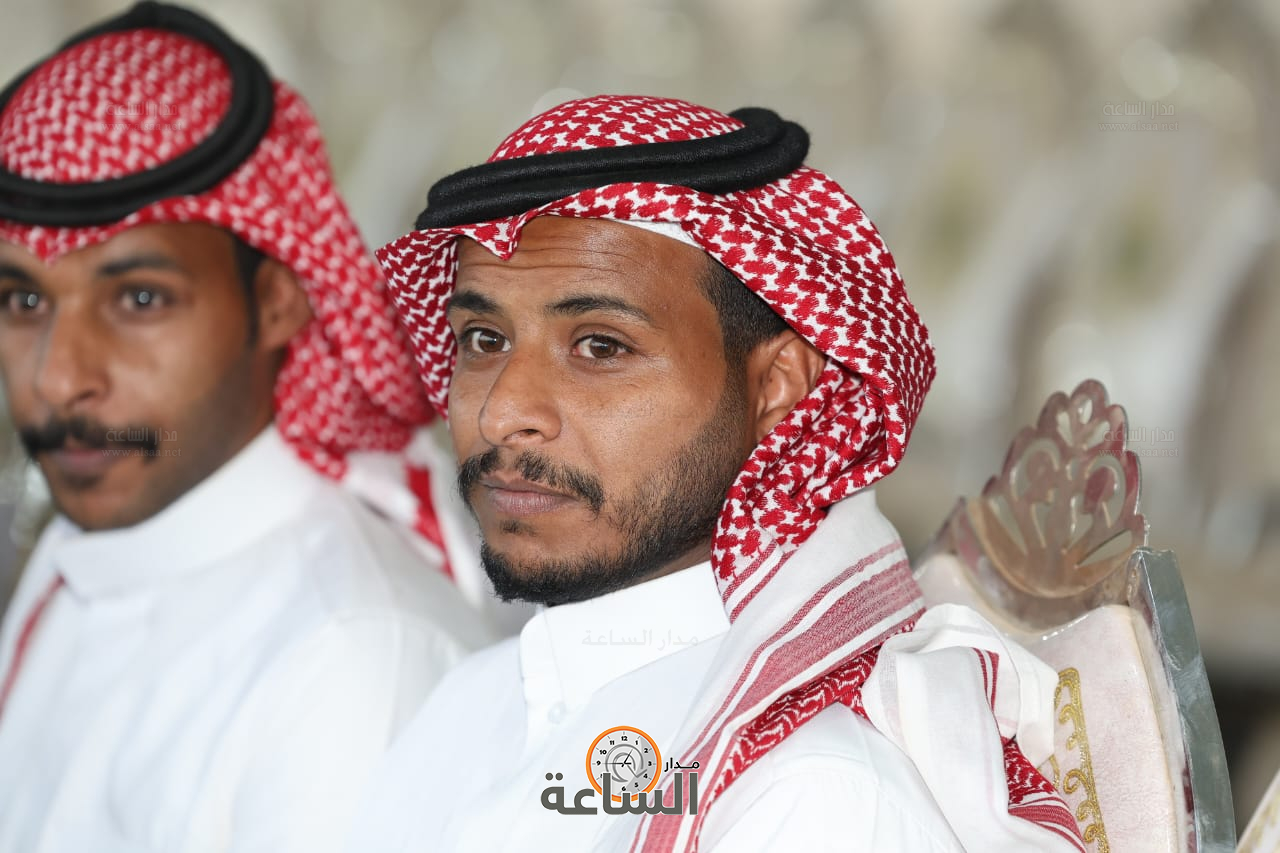 Madar Al-Saa Images 0.9153728348101062