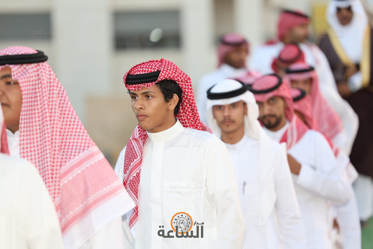 Madar Al-Saa Images 0.47210934304977725