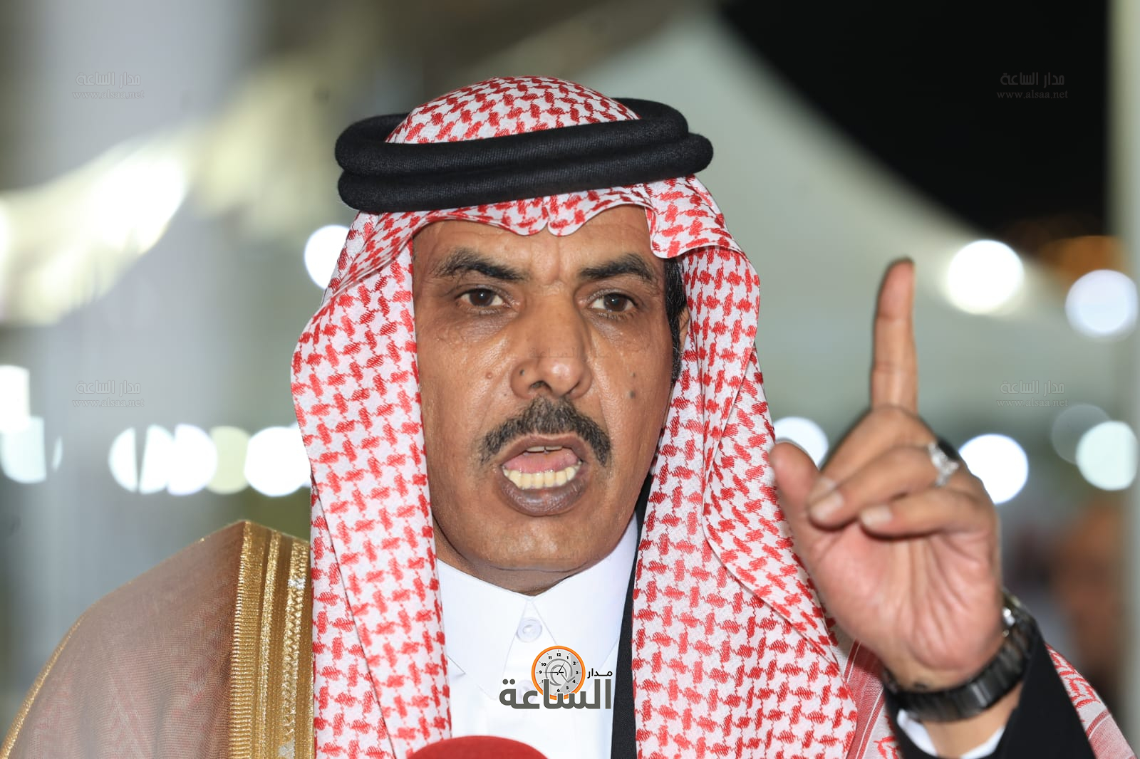 Madar Al-Saa Images 0.4313832365321262