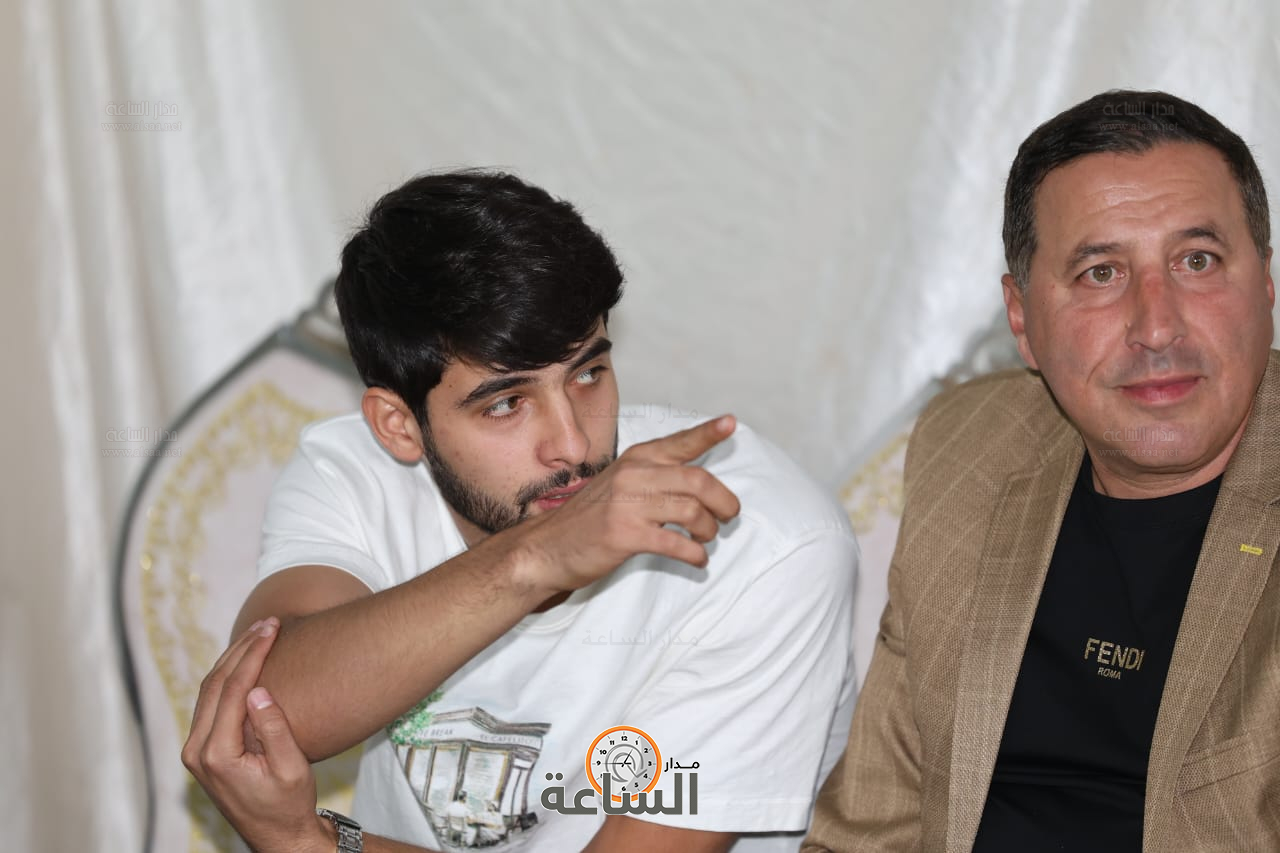 Madar Al-Saa Images 0.47966870294408037