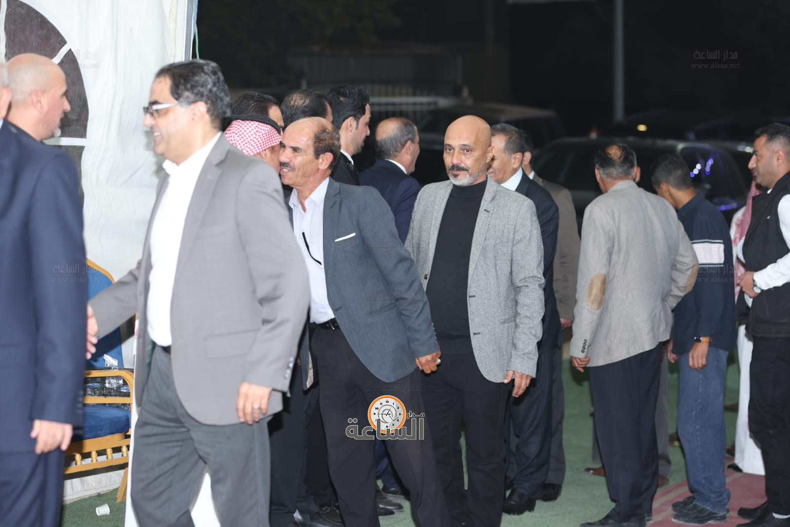 Madar Al-Saa Images 0.9416065479535799