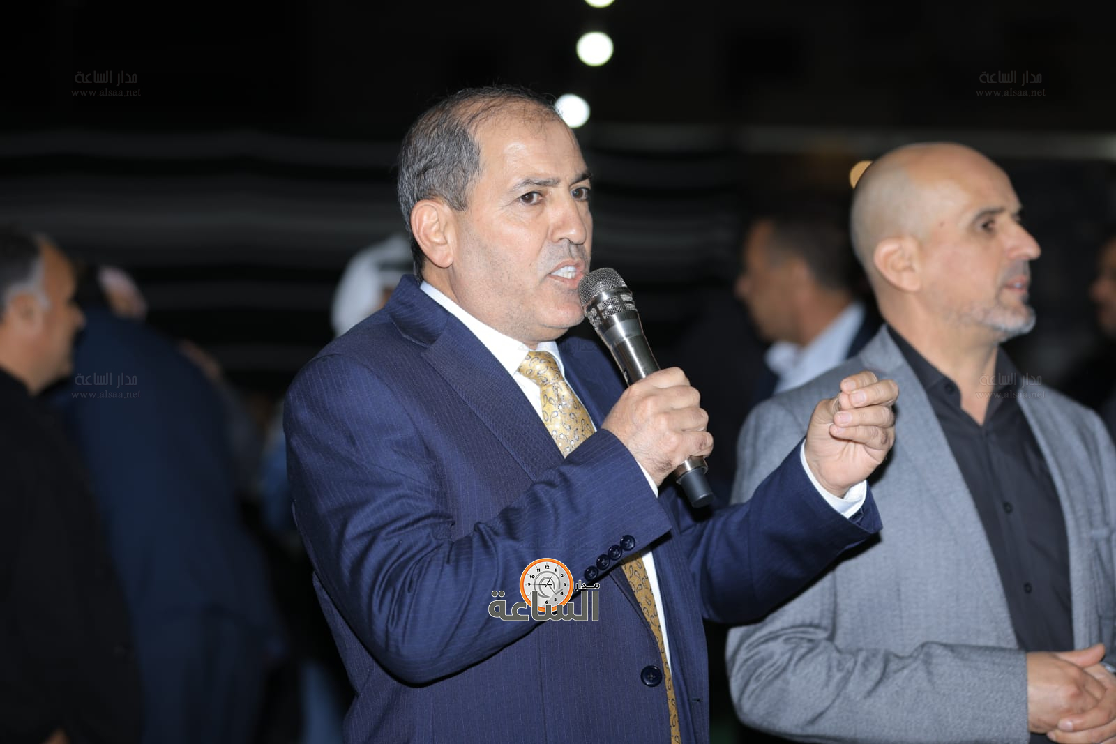 Madar Al-Saa Images 0.7144049284159714