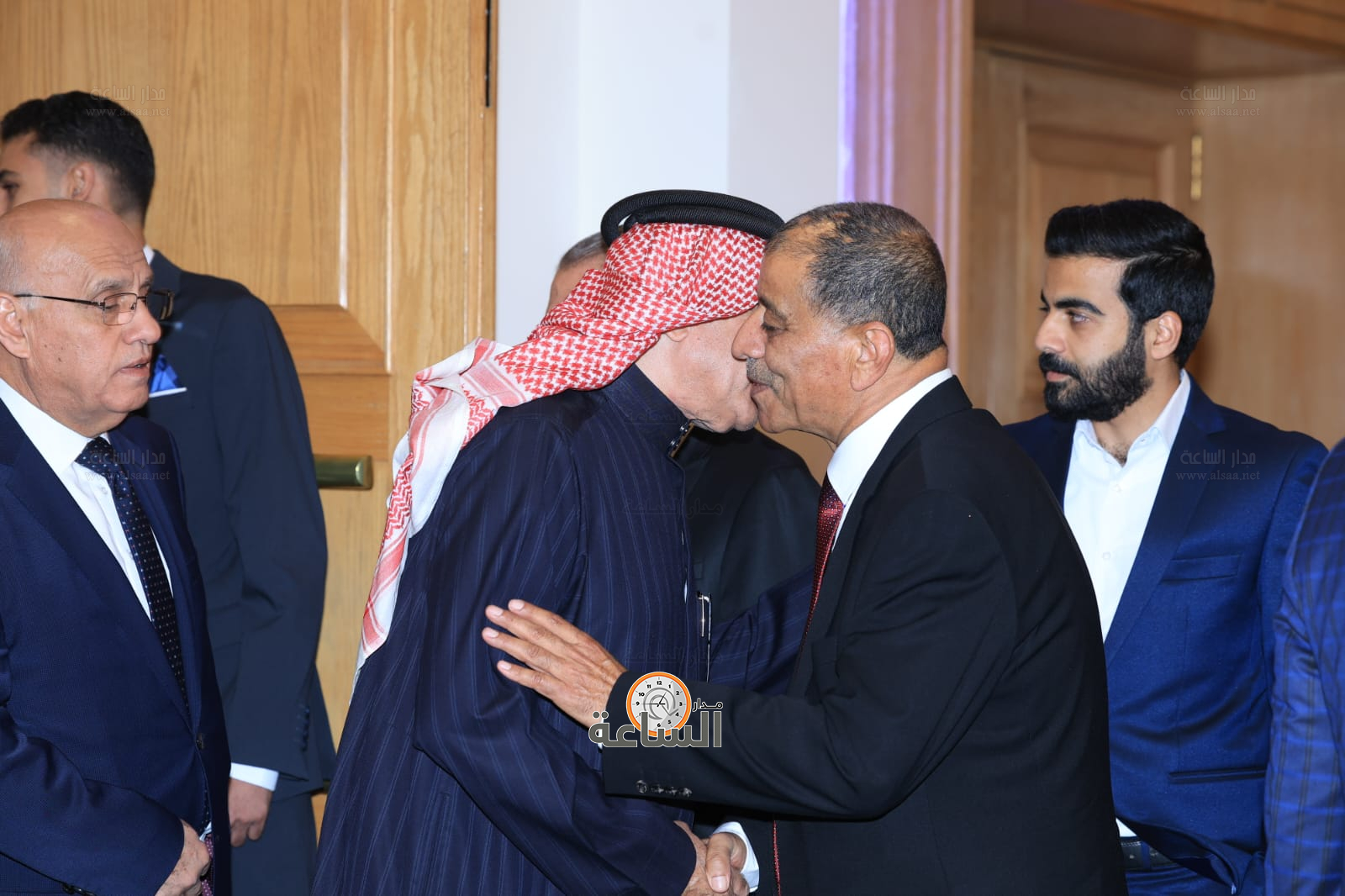 Madar Al-Saa Images 0.4143675972208485