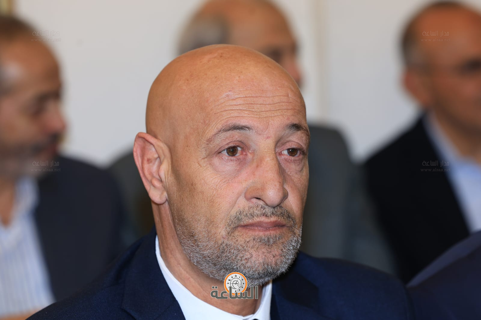 Madar Al-Saa Images 0.9791633571969972