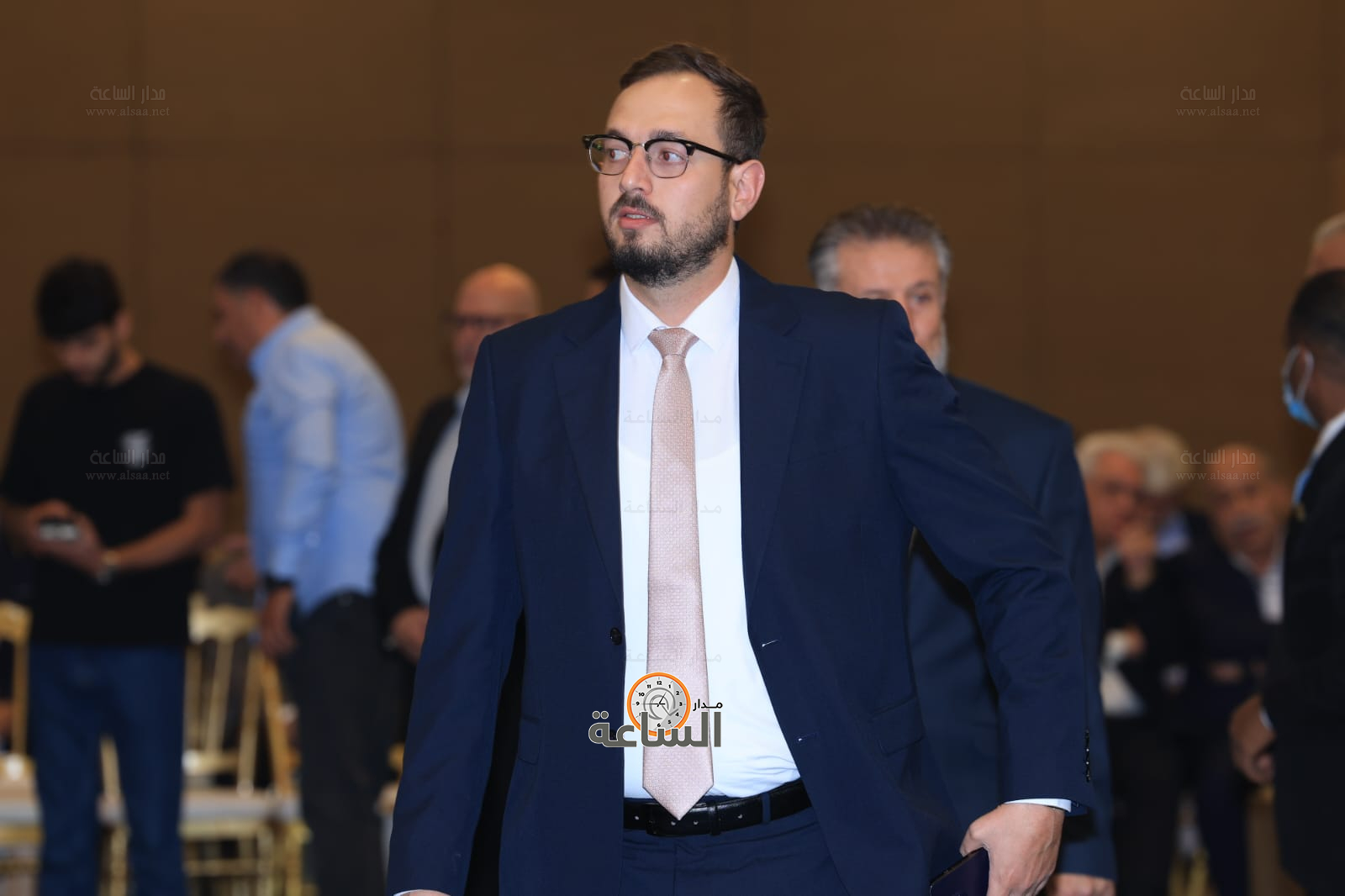 Madar Al-Saa Images 0.7526494525121195