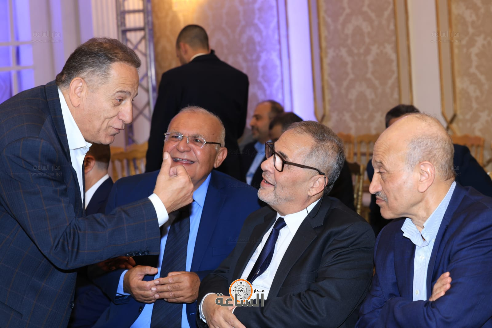 Madar Al-Saa Images 0.4292895502516957