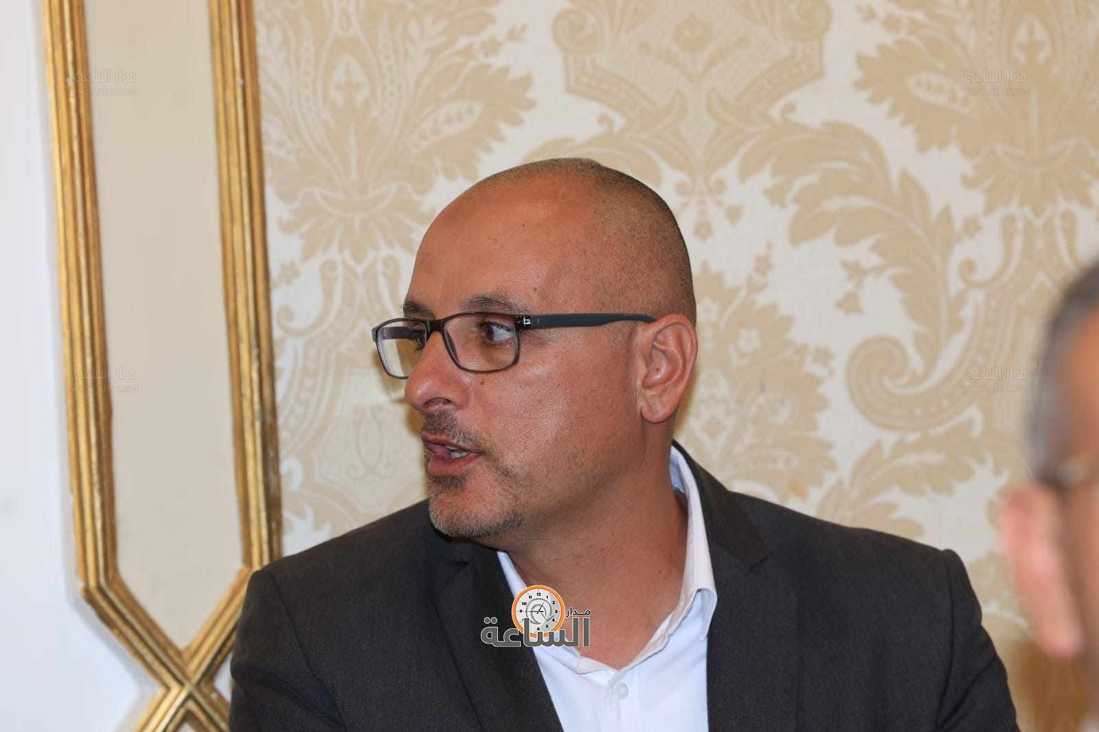 Madar Al-Saa Images 0.44654727602639444