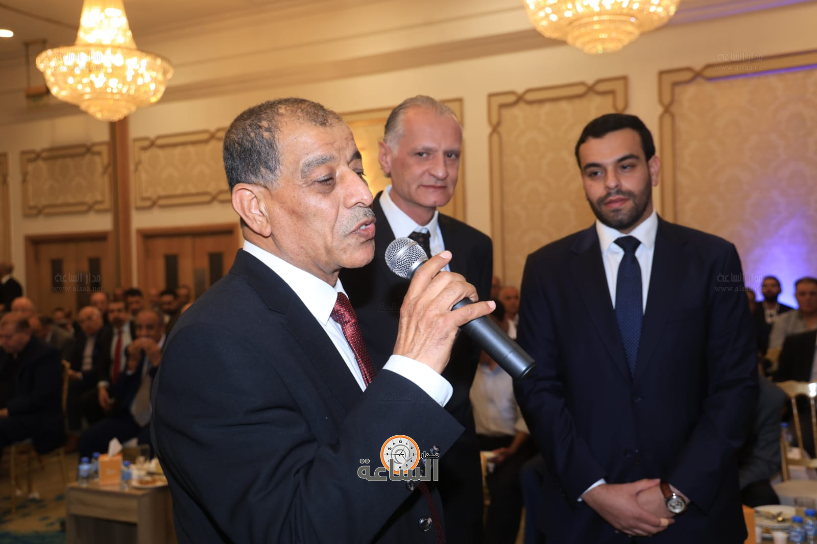 Madar Al-Saa Images 0.24521130869817465