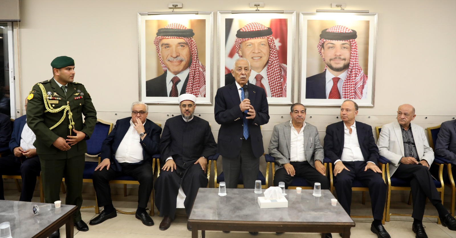 Madar Al-Saa Images 0.097961306198324