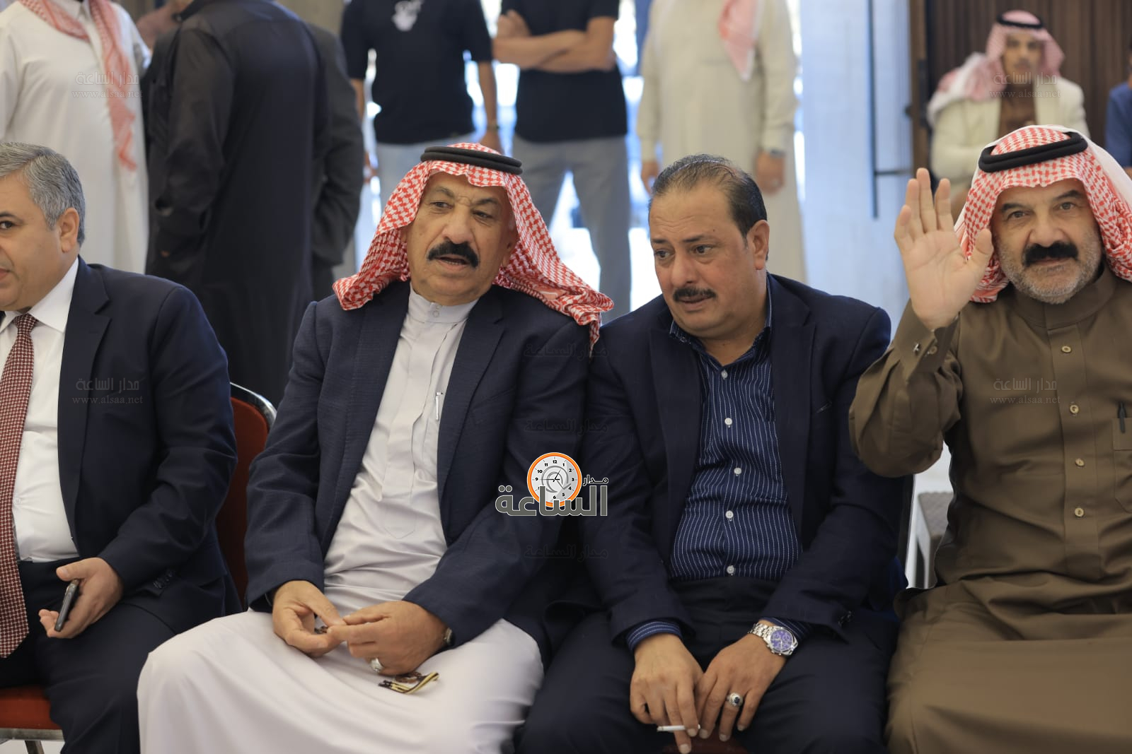 Madar Al-Saa Images 0.5485554030471392