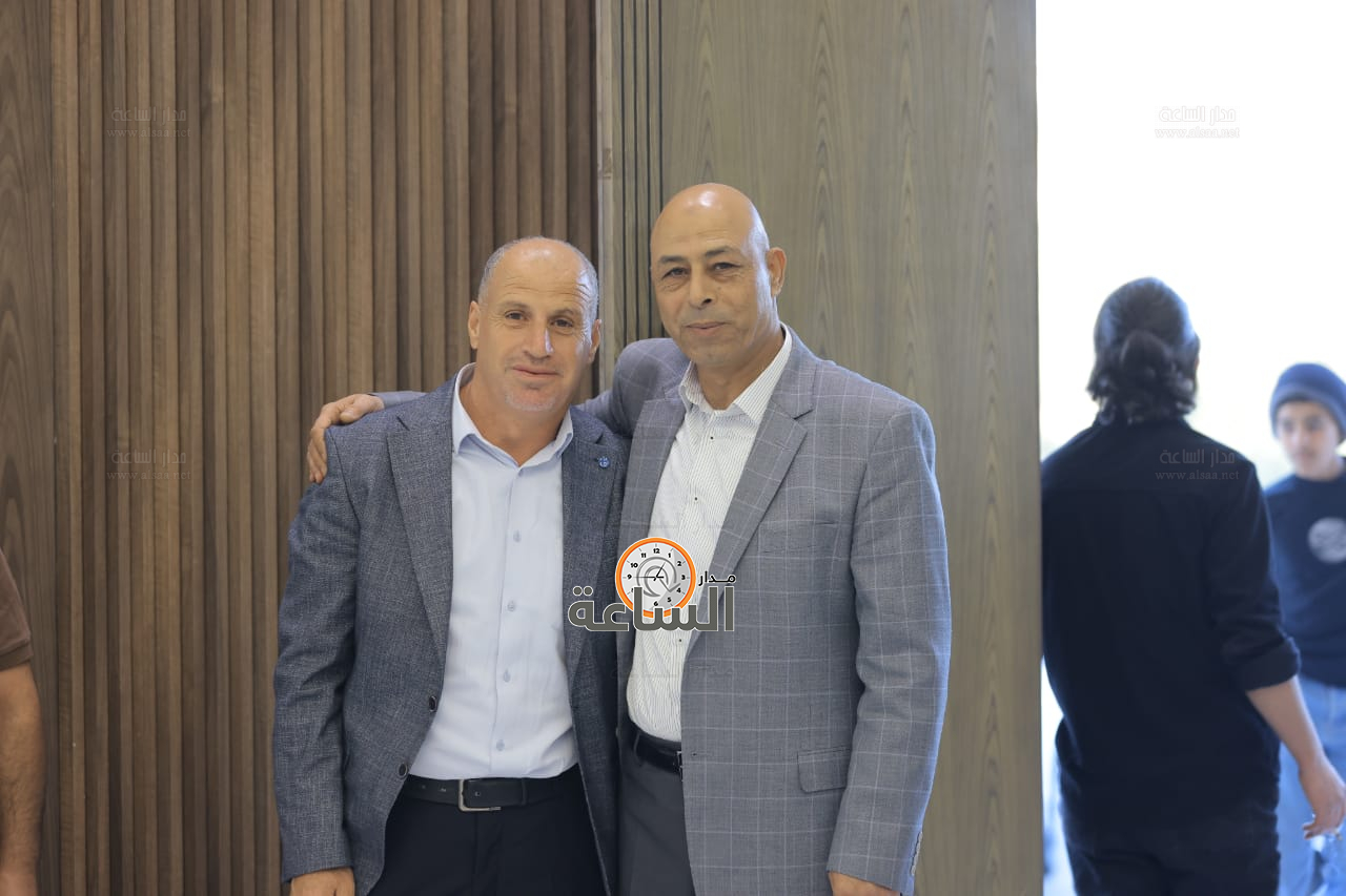 Madar Al-Saa Images 0.9564413191377276