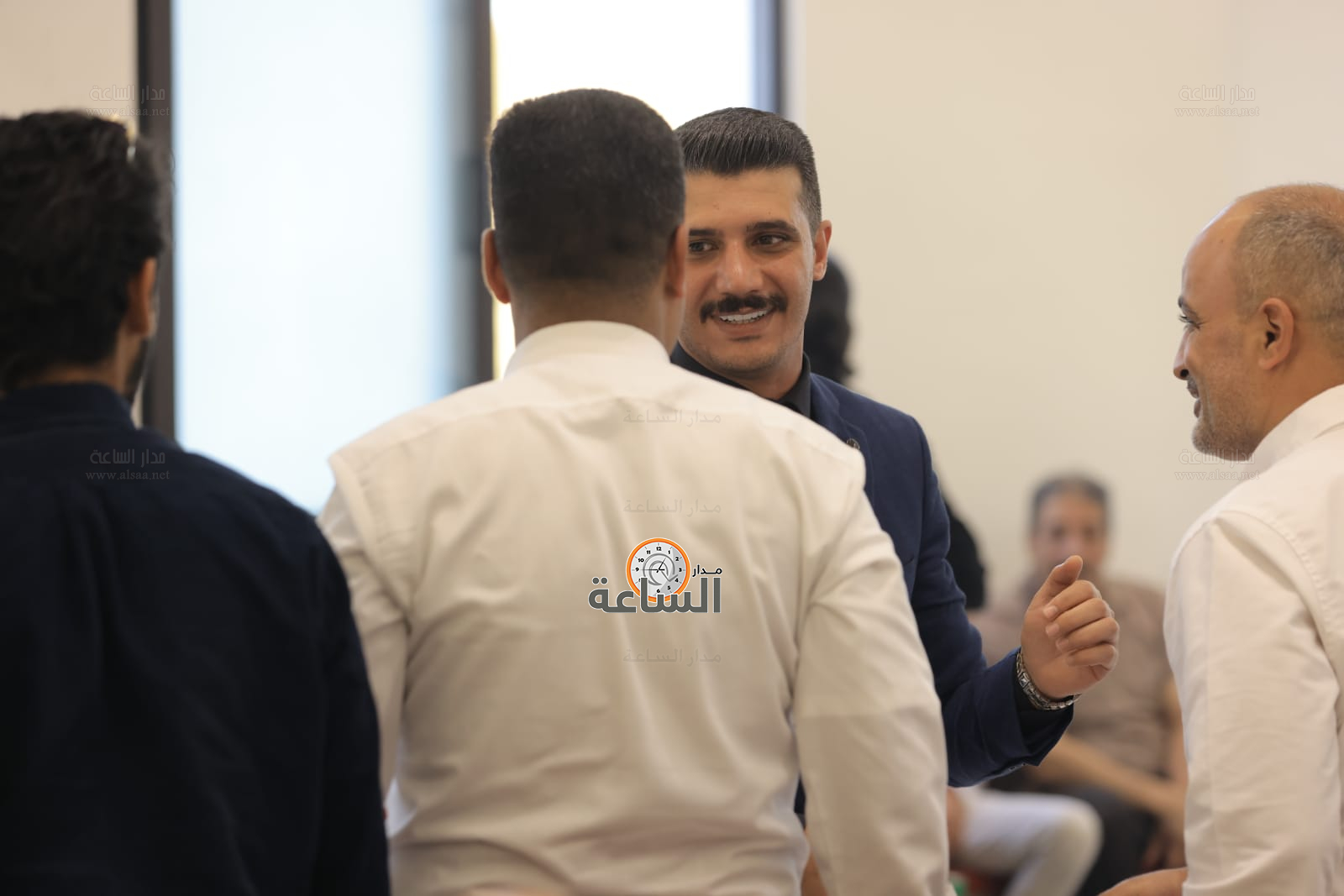 Madar Al-Saa Images 0.38446737002639786