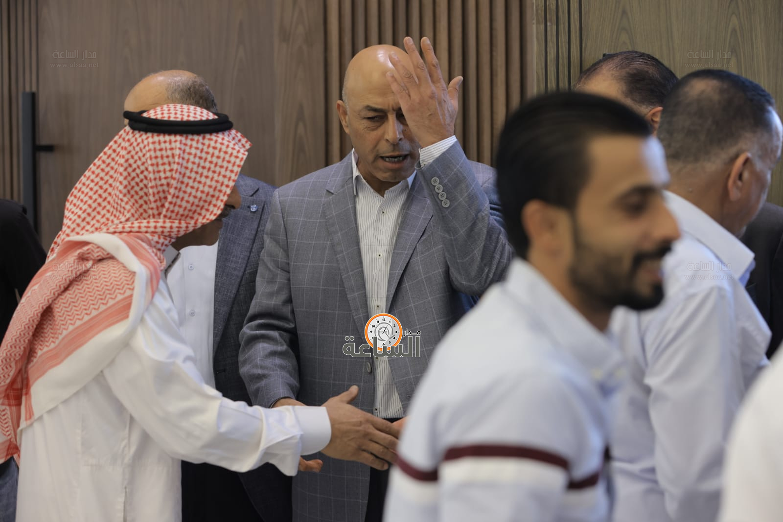 Madar Al-Saa Images 0.9125106741647157