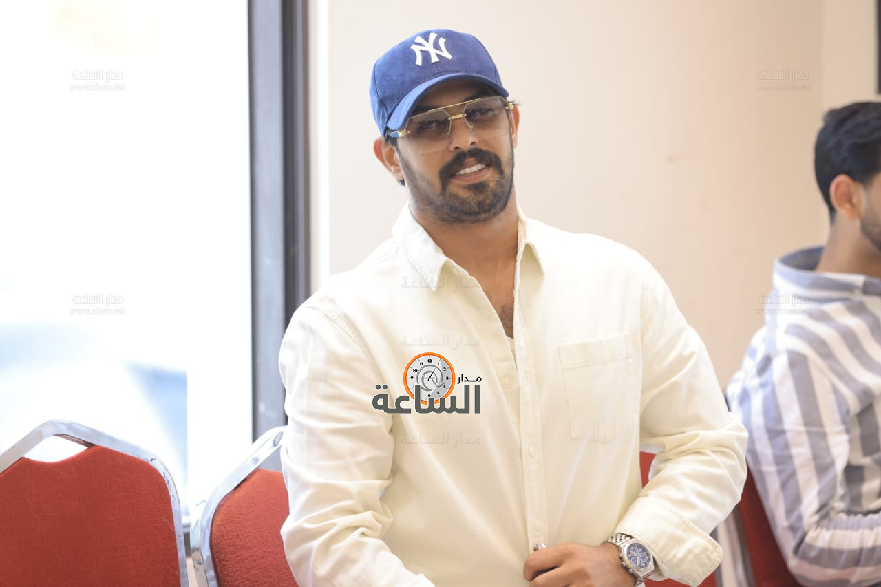 Madar Al-Saa Images 0.8556609533476209