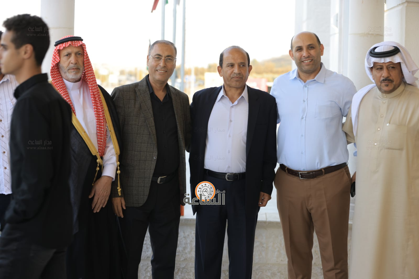 Madar Al-Saa Images 0.3183973195033132