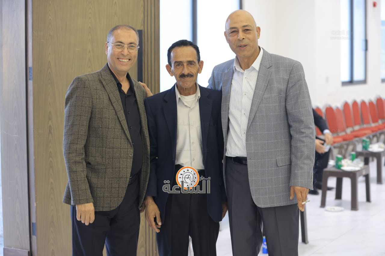 Madar Al-Saa Images 0.38284189039419647