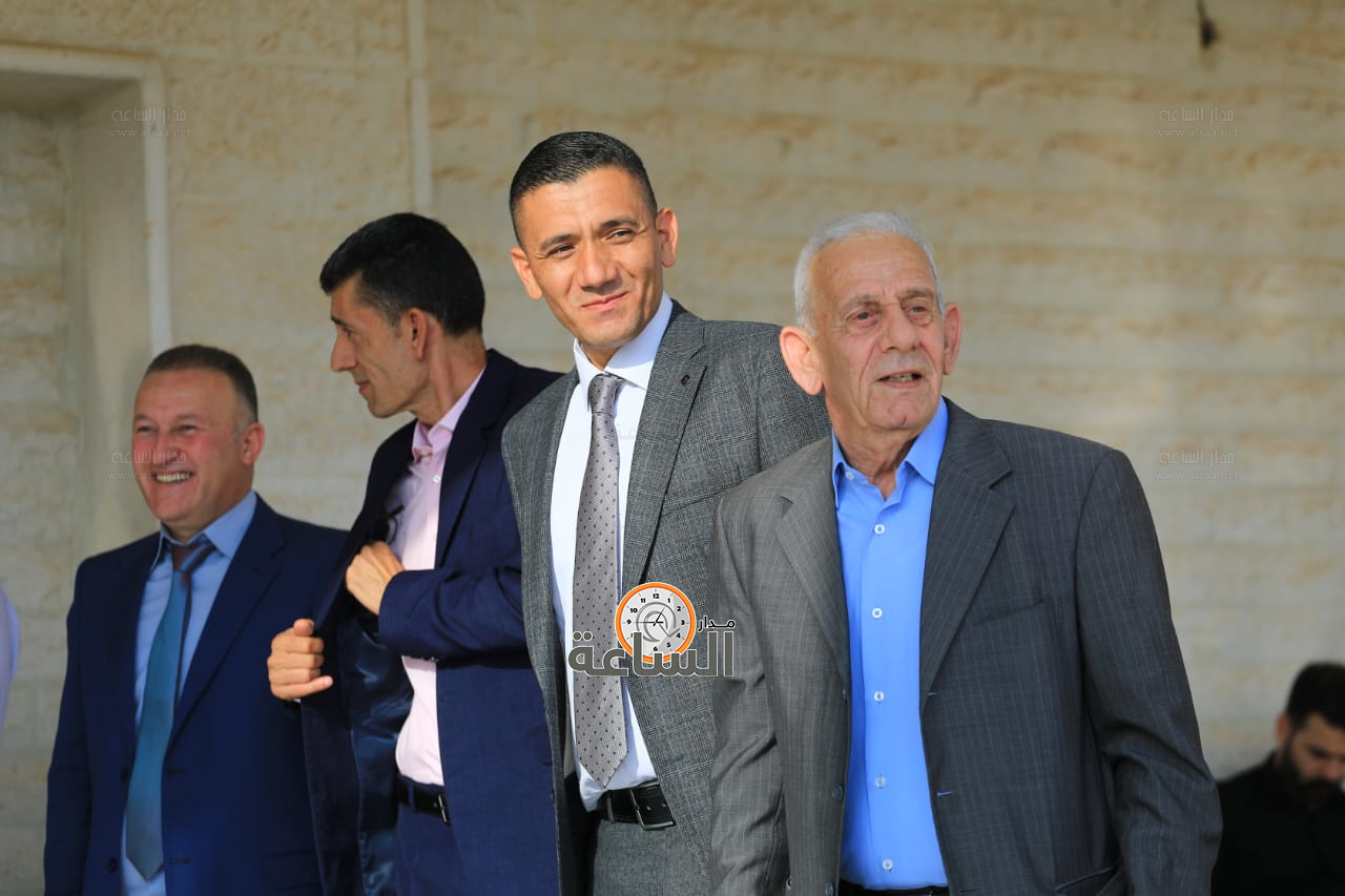 Madar Al-Saa Images 0.5611552624708898