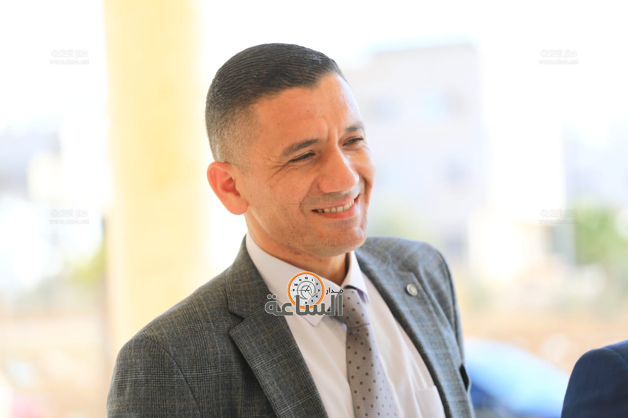 Madar Al-Saa Images 0.0941504779564104