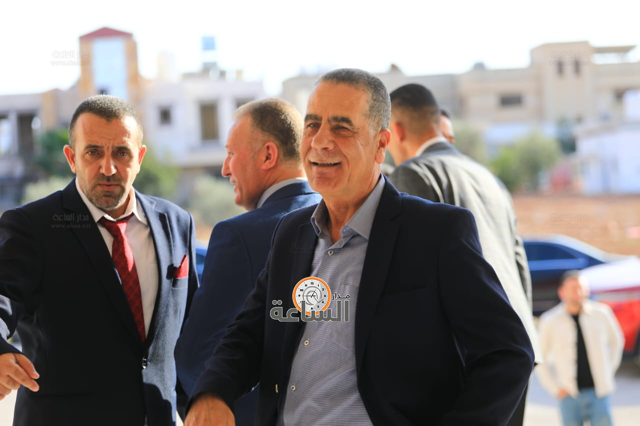 Madar Al-Saa Images 0.8624416689695034