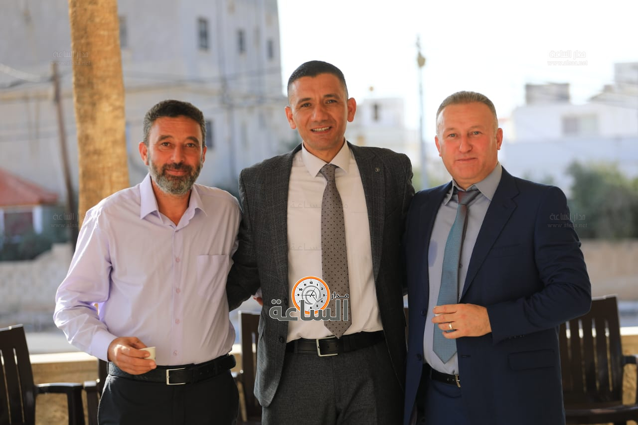 Madar Al-Saa Images 0.18172133940459645