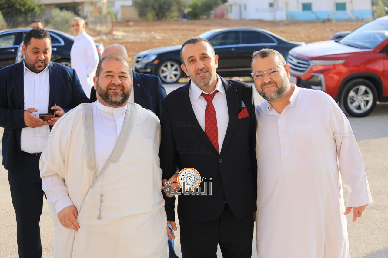 Madar Al-Saa Images 0.33804890934399023