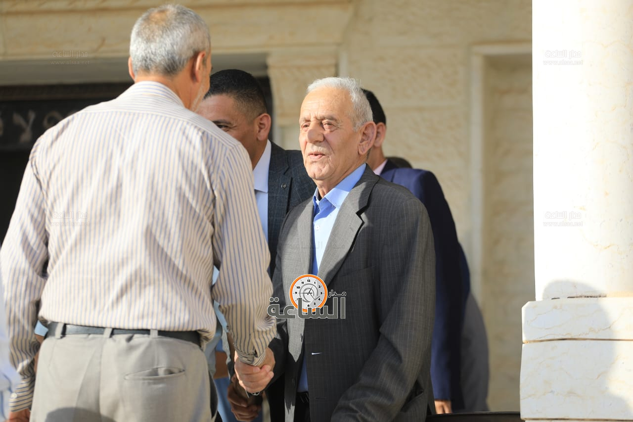 Madar Al-Saa Images 0.7688780801705358