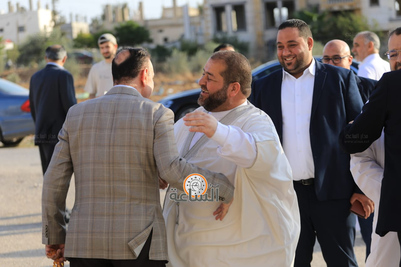 Madar Al-Saa Images 0.03984200736724375