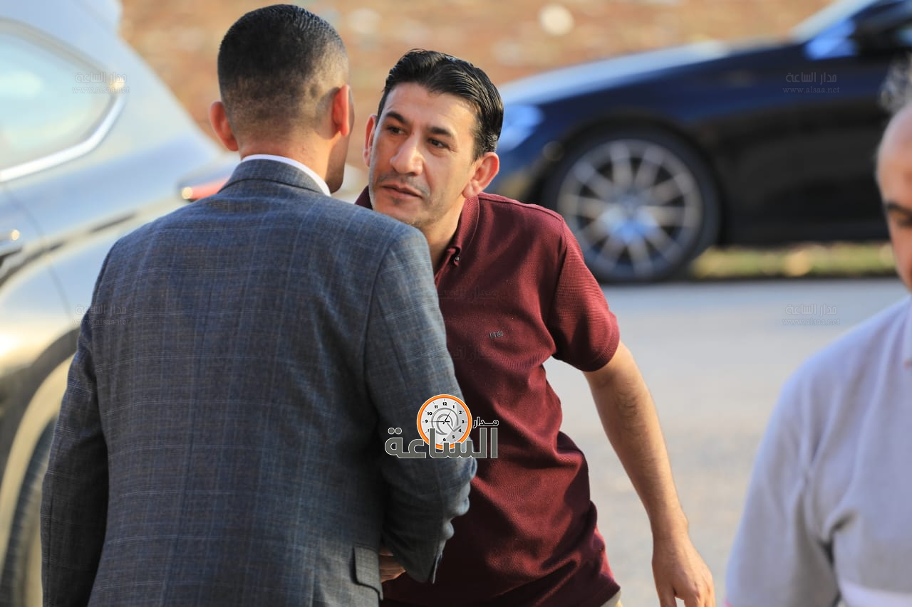 Madar Al-Saa Images 0.15937243338446005