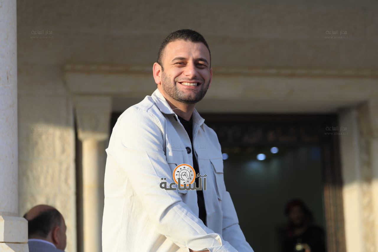 Madar Al-Saa Images 0.33701544329379085