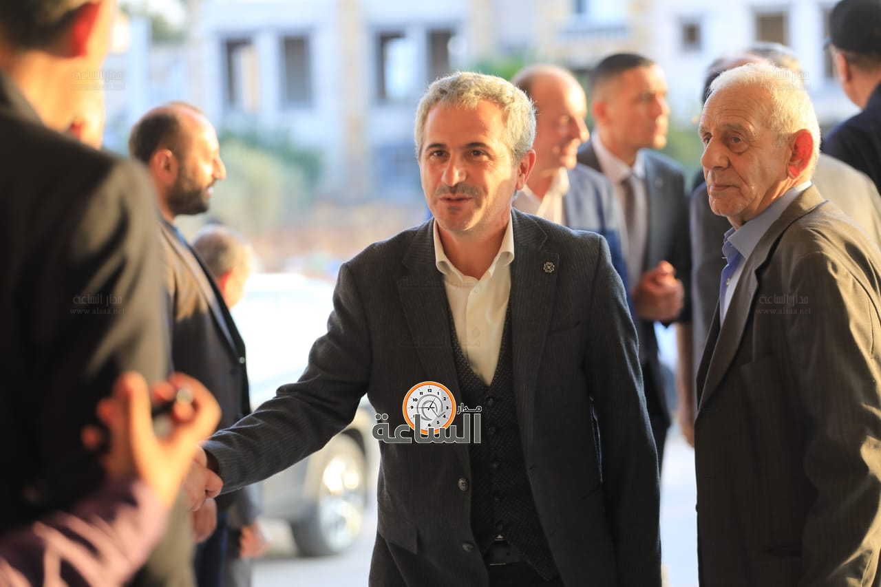 Madar Al-Saa Images 0.977183441905726