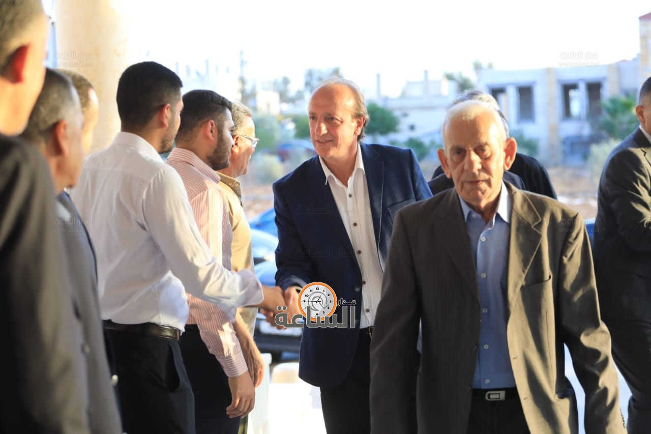 Madar Al-Saa Images 0.08138704773704974