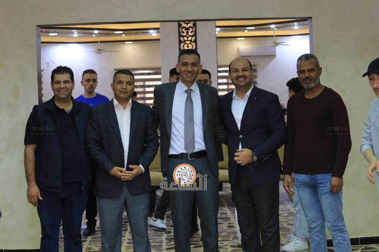 Madar Al-Saa Images 0.1777335431995306