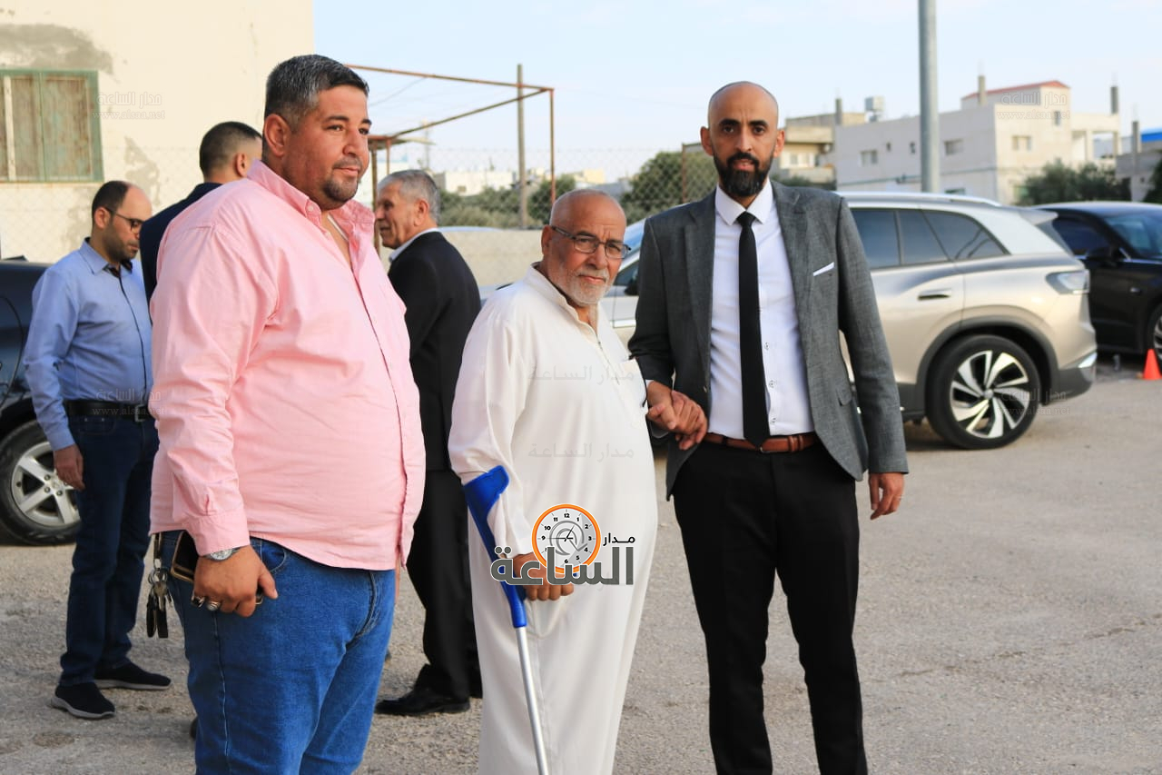 Madar Al-Saa Images 0.18969954699887415